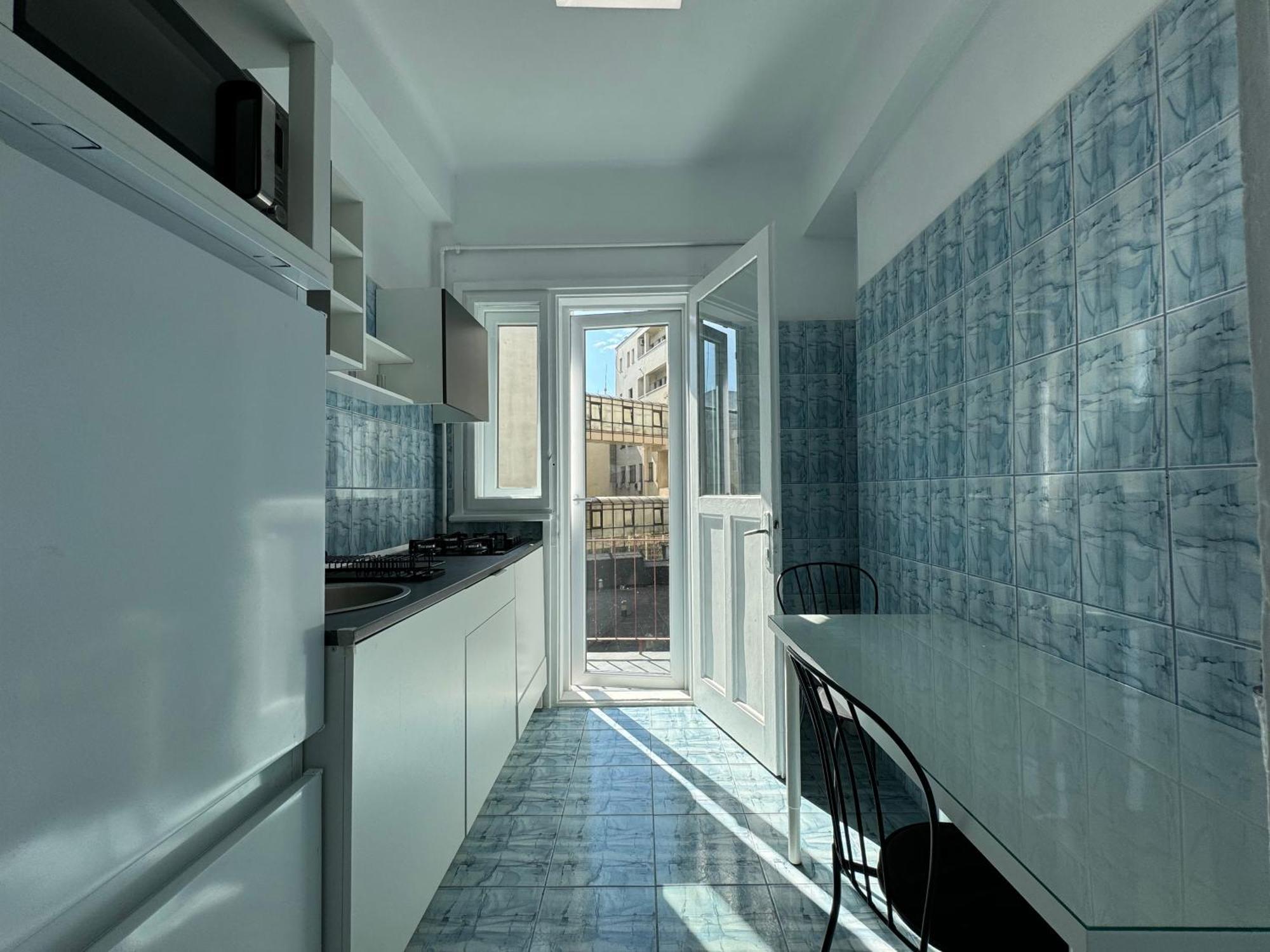 Airy & Beautiful Downtown Apartment 布加勒斯特 外观 照片